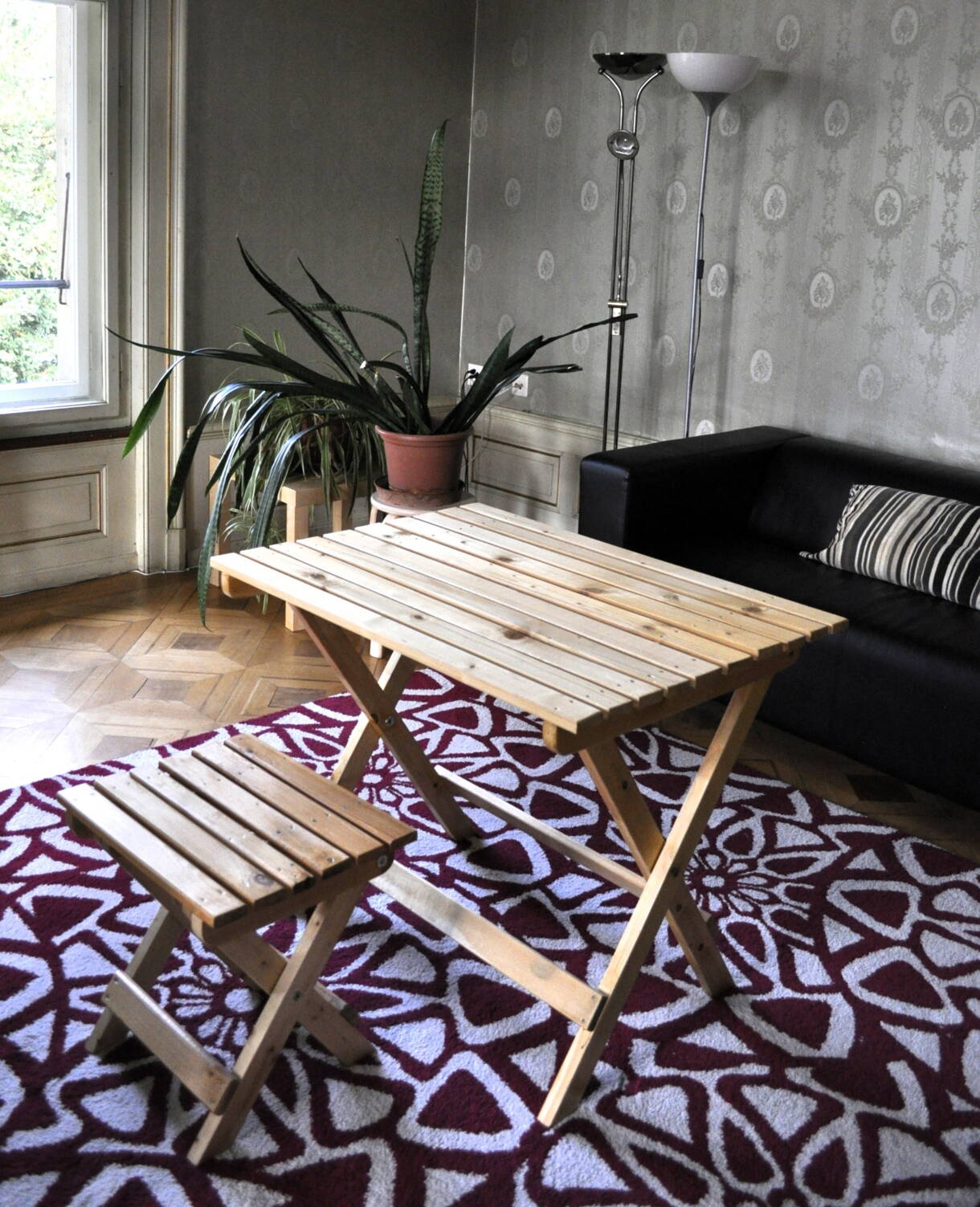 tisch_und_stuhl_produkte_stb3.jpg Plüschtier "Lama Nunu"